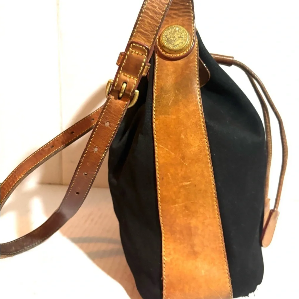 Elegant Black and Brown Bucket Bag